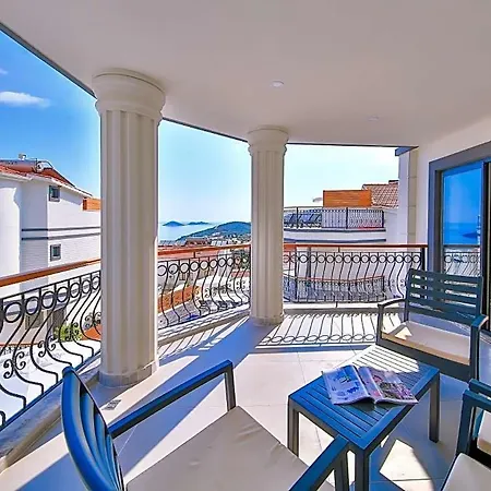 Sleeps 6 Pool Air Con Wifi * Kalkan