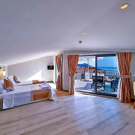 Villa Sleeps 6 Pool Air Con Wifi