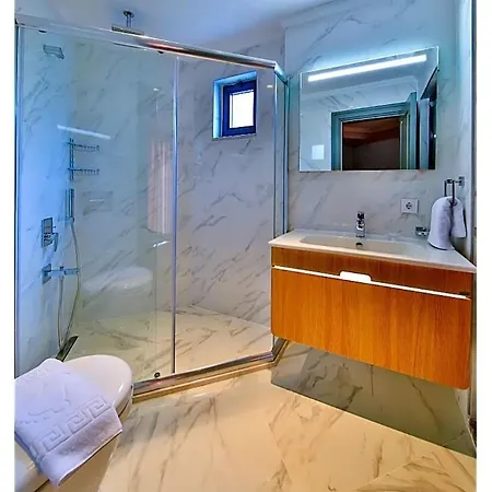 Sleeps 6 Pool Air Con Wifi Βίλα *
